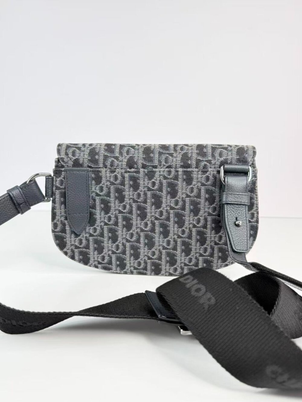 Christian Dior Saddle Oblique Jacquard Canvas Shoulder Crossbody Bag - Picture 3 of 12
